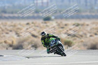 media/Dec-07-2025-CVMA (Sun) [[3e7d2de5dc]]/Race 12- Formula 40 MW and LW/